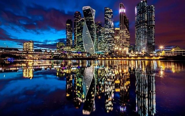 Названы самые дорогие компании России