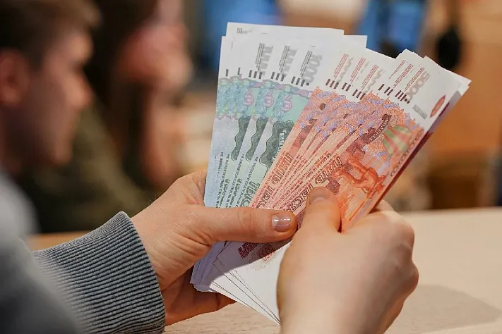 Задолженность по зарплате в России обновила антирекорд