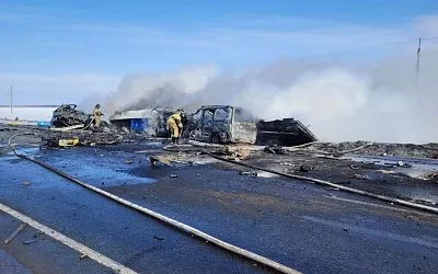 Шесть человек погибли в крупном ДТП в Омской области