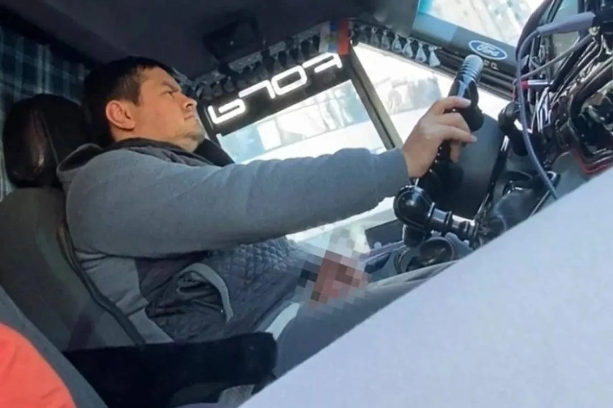 В Самаре водитель маршрутки мастурбировал прямо на работе