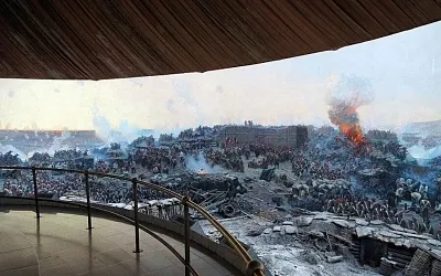 В Севастополе идёт реставрация гигантского полотна Франца Рубо