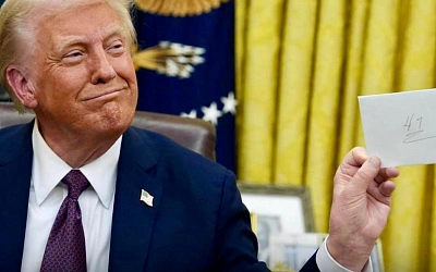 Дональд Трамп раскрыл содержание письма от Джо Байдена в Овальном кабинете