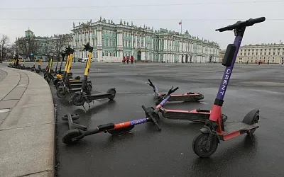 Власти Петербурга предложили ввести платный въезд в центр города