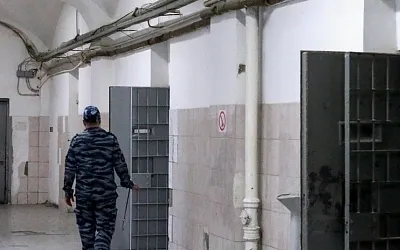 Министерство юстиции РФ обновит список болезней, препятствующих нахождению людей под стражей