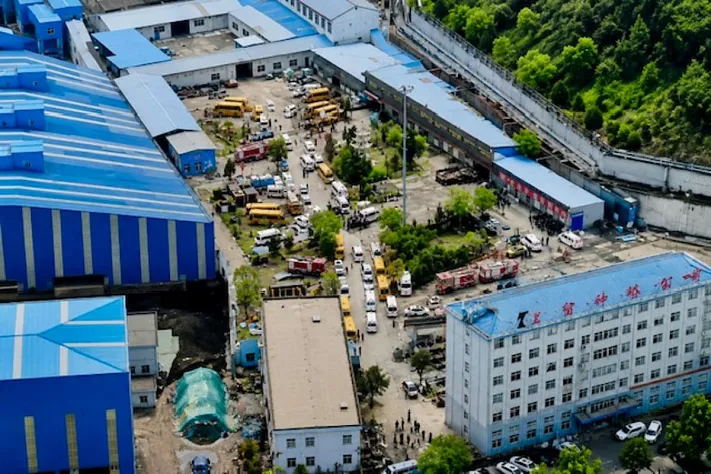 Взрыв на шахте в Китае унёс десятки жизней