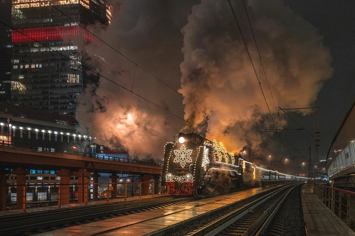 Дед Мороз начинает новогоднее турне по России