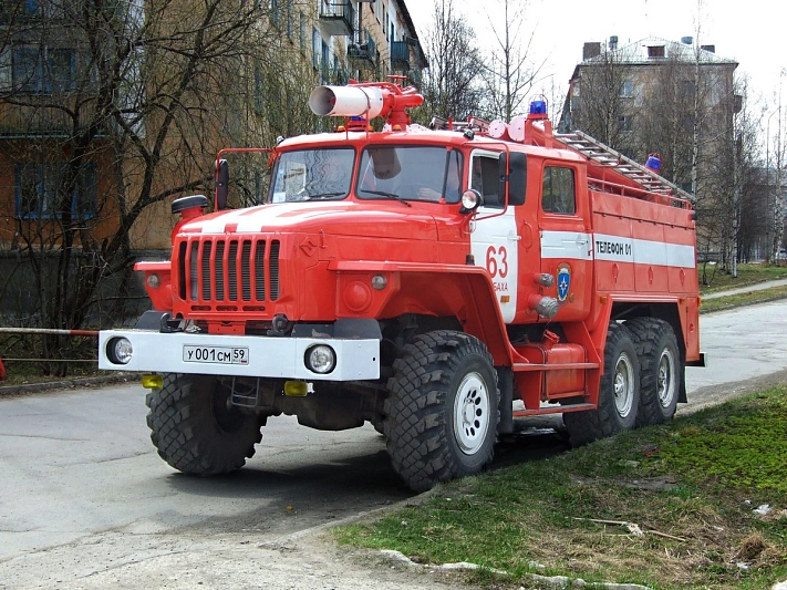 Минувшей ночью на юге Подмосковья сгорел дом