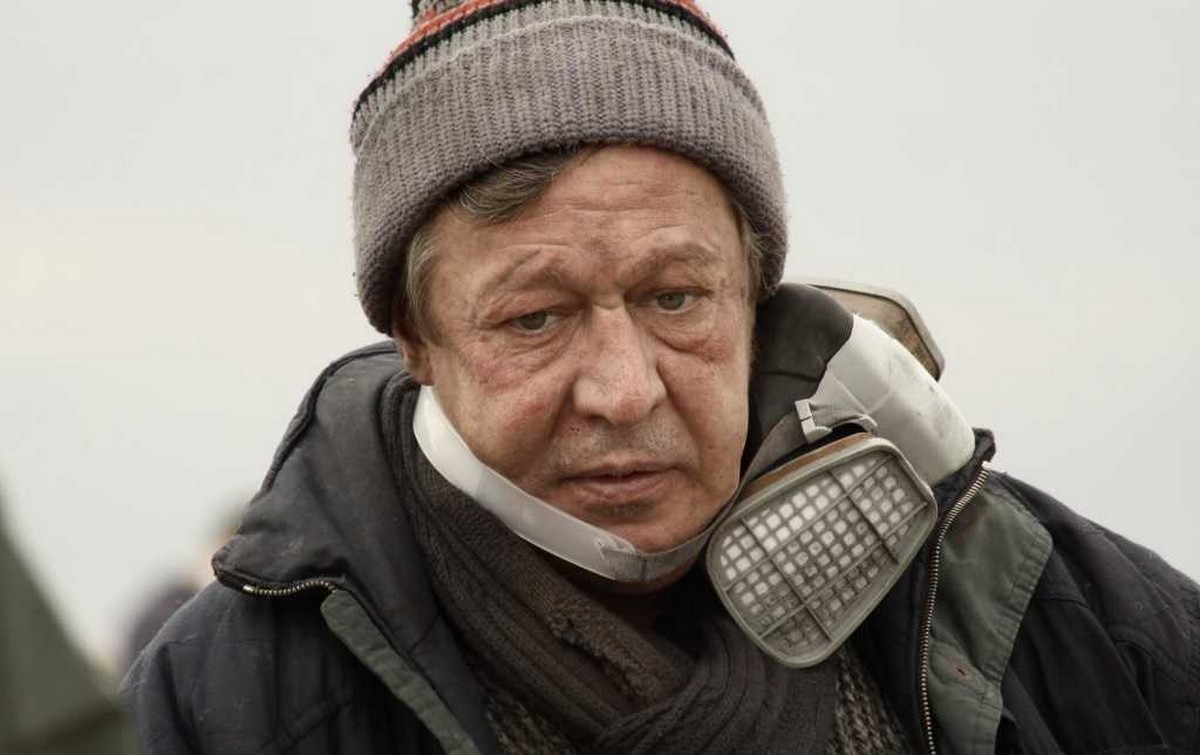  Близкие Михаила Ефремова общаются с родными погибшего по вине актёра водителя