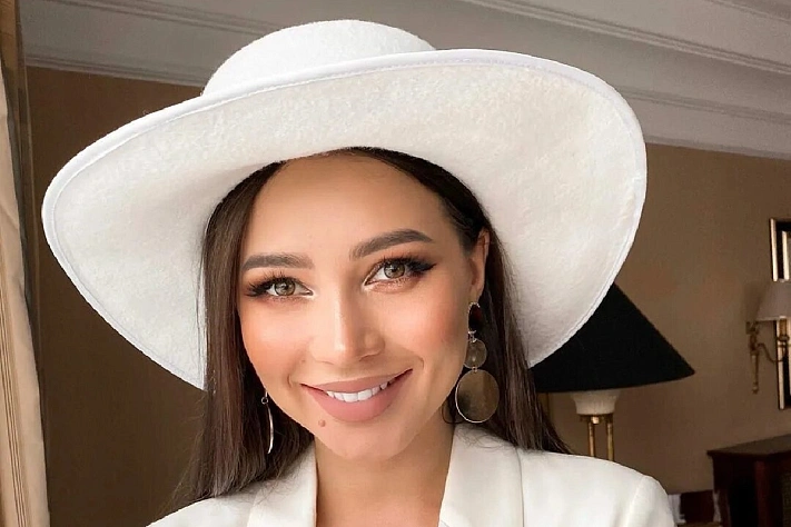 Налоговики требуют признать блогершу Лерчек банкротом