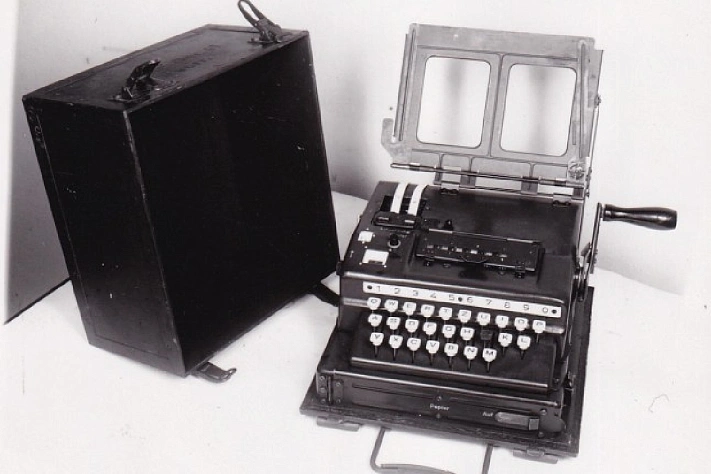 Найдены утерянные нацистские руководства к шифровальной машине SG-41