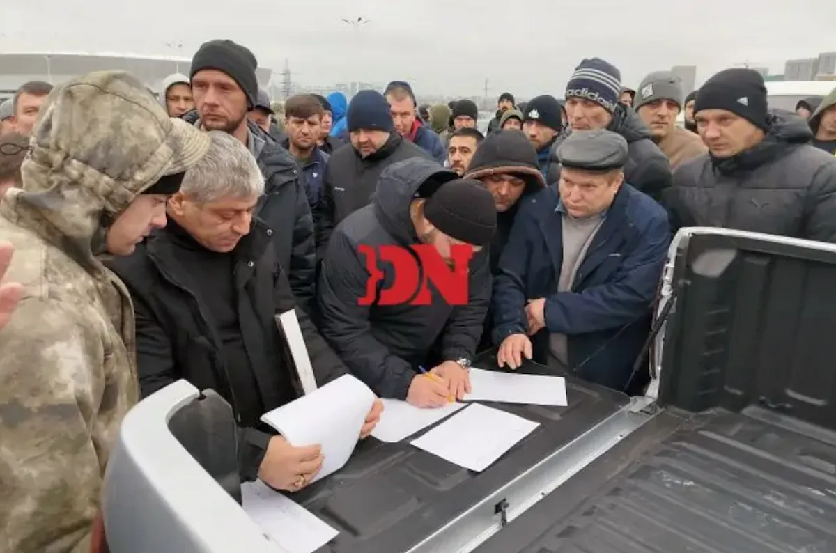 Дальнобойщики Ростова-на-Дону устроили забастовку против непосильных штрафов и ограничений