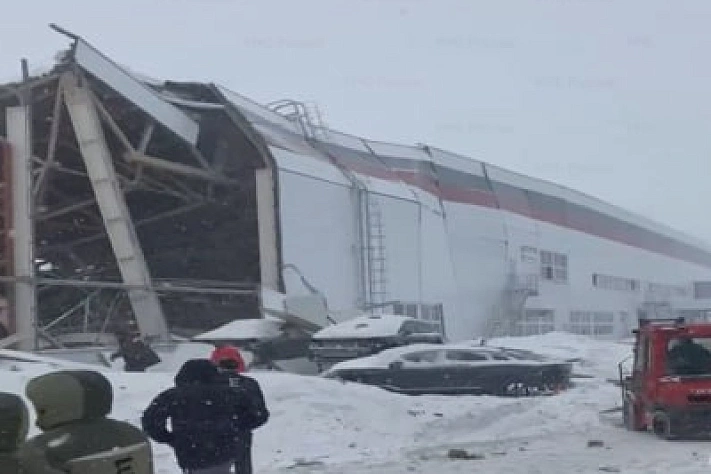 В Липецкой области обрушилась крыша автозавода
