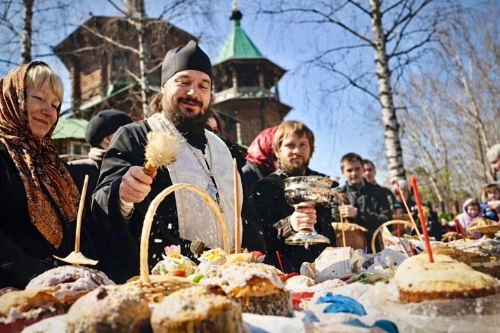 Пасха и Радоница 2025 года: когда вспоминают, молятся и радуются