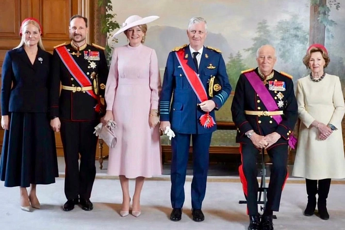 На фоне дворцовых потрясений Норвегия встретила бельгийских монархов