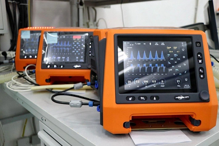 В российские больницы поступили первые отечественные портативные аппараты ИВЛ