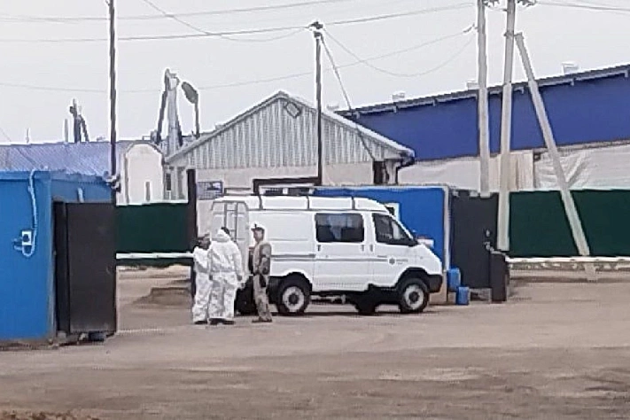 В Кузбассе на въезде в агрокомплекс выставлены блокпосты