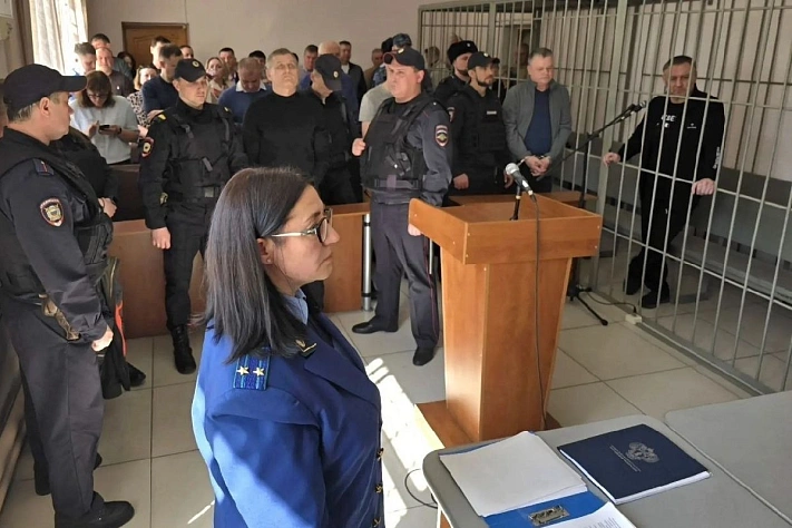 Экс-начальника спецуправления МЧС в Алтайском крае осудили на 11 лет