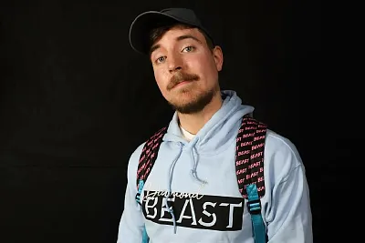mrbeast первым в истории youtube набрал 500 миллионов подписчиков