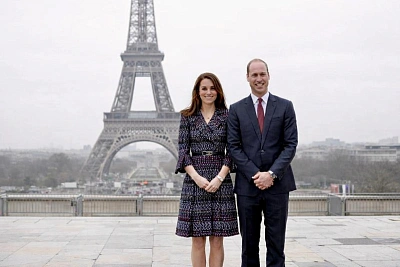 как эйфелева башня пережила скандал и стала символом парижа