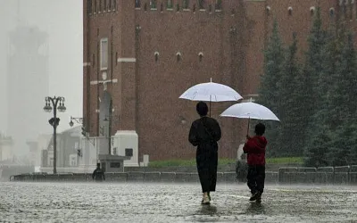 С 1 сентября Москву и Подмосковье накроют дожди — они будут идти три дня подряд