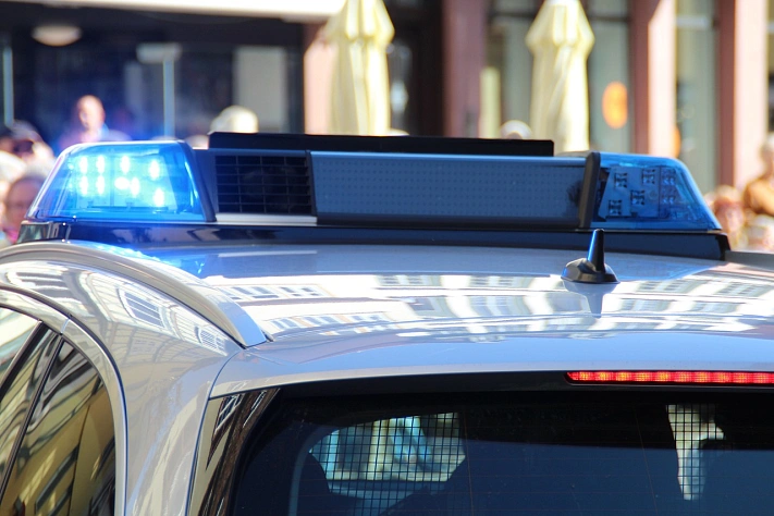 В Петербурге рабочий совратил 13-летнюю девочку