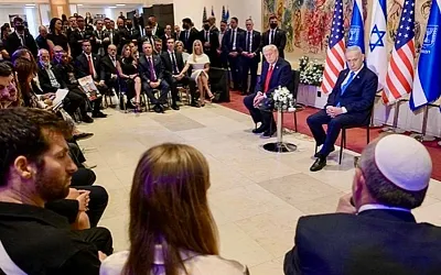 Встреча Трампа с семьями заложников в Кнессете и предложение о помиловании Нетаньяху