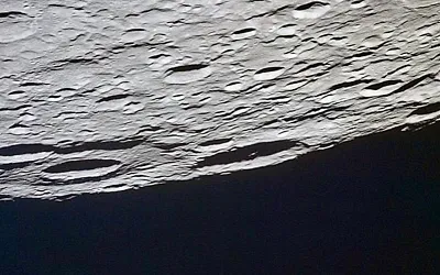 Американский стартап собирается открыть отель на Луне