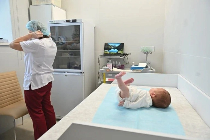 В России расширили список обследований новорождённых