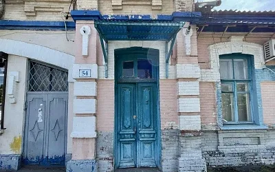 Россияне собрали 200 тысяч на реставрацию двери исторического здания