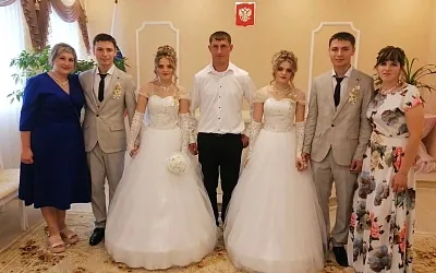Под Курском братья-близнецы женились на сёстрах-близняшках