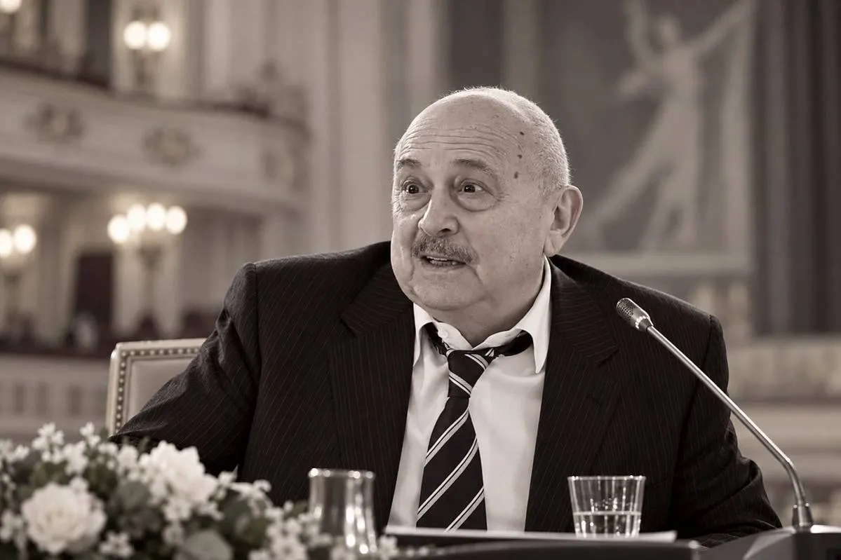 Умер режиссер Александр Шаровский
