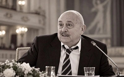Умер режиссер Александр Шаровский