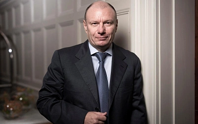 Bloomberg назвал имена трёх самых богатых россиян
