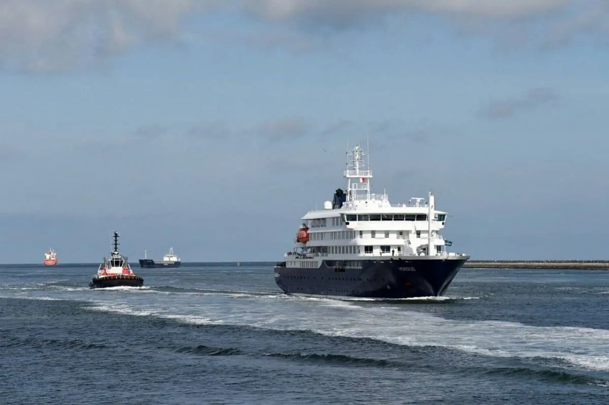 Лайнер MV Hondius впервые после вспышки хантавируса отправился в круиз