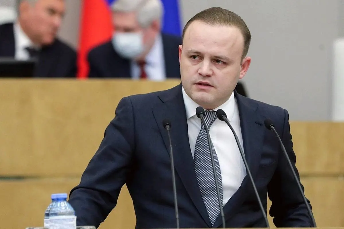 Екатерине Мизулиной предложено отчитаться о расходовании 200 млн рублей