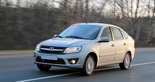 Lada Granta возглавила список самых доступных в России авто