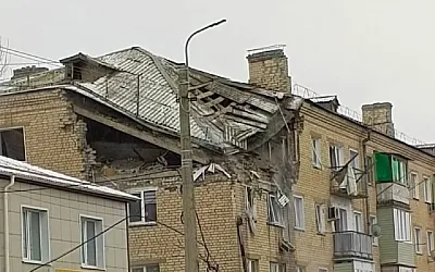 В Волгоградской области после взрыва газа из-под завалов спасли человека