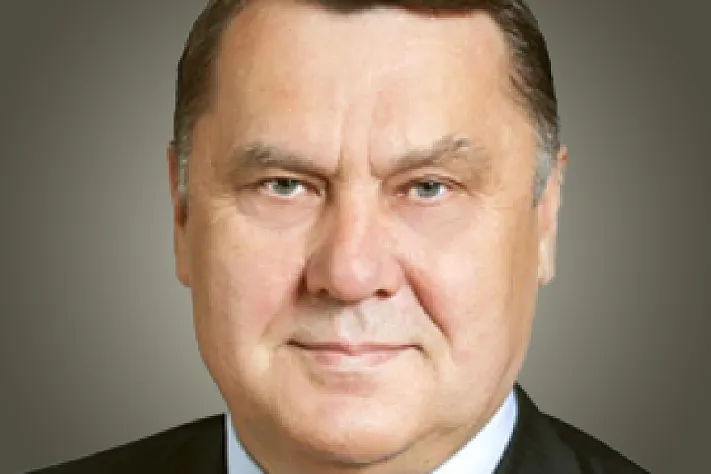 Шнякин-Смирнов идёт в бой
