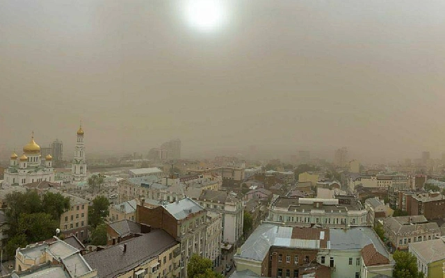 На российский мегаполис вот-вот обрушится пыльная буря