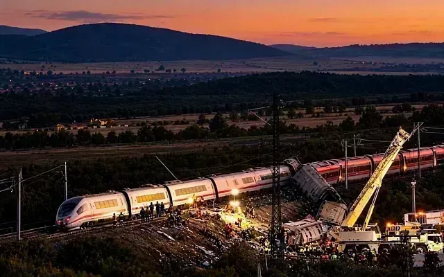 В Испании при столкновении поездов погибли 68 человек