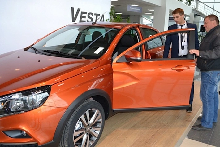 Lada Granta и Lada Vesta станут дороже уже с 14 января