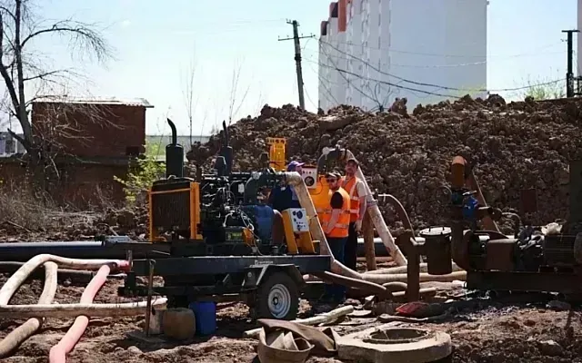Почти 200 тысяч жителей Энгельса живут без воды и среди нечистот