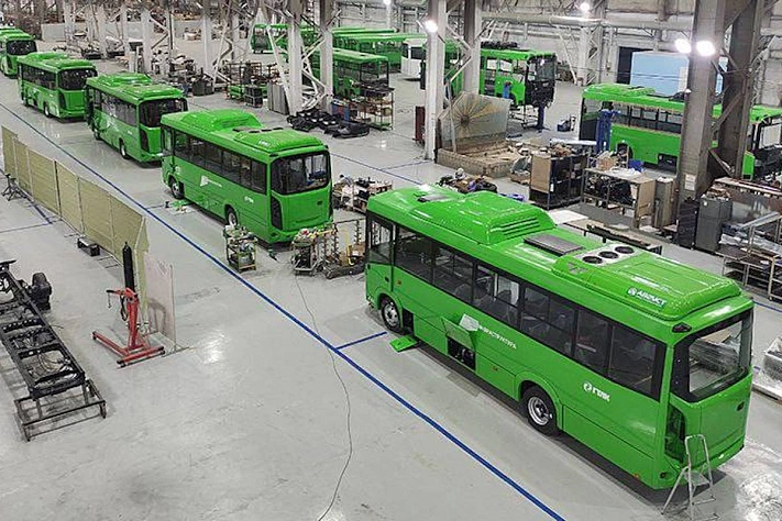 В Ульяновске запустил серийное производство новых низкопольных автобусов