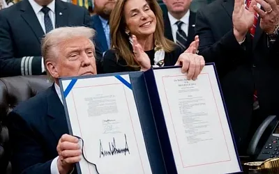 Трамп завершает самый длинный шатдаун в истории США