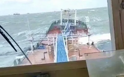 Весь экипаж второго танкера в Керченском проливе спасён