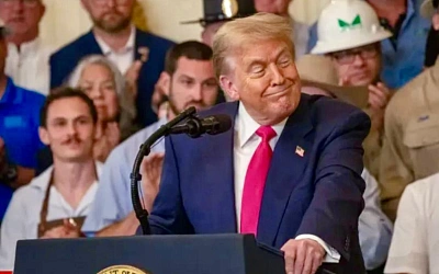 Распоряжение Трампа об ограничении гражданства по праву рождения вступает в силу