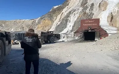 13 горняков находятся в заваленной шахте в Амурской области