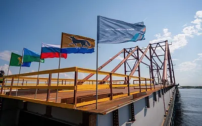 На новом мосту через Обь завершили состыковку пролётов