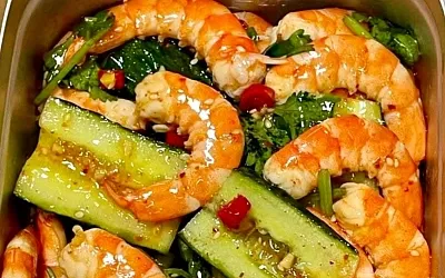 Салат с креветками и огурцами: лёгкость и свежесть на вашем столе
