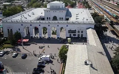 В Крыму запретили движение поездов дальнего следования ночью
